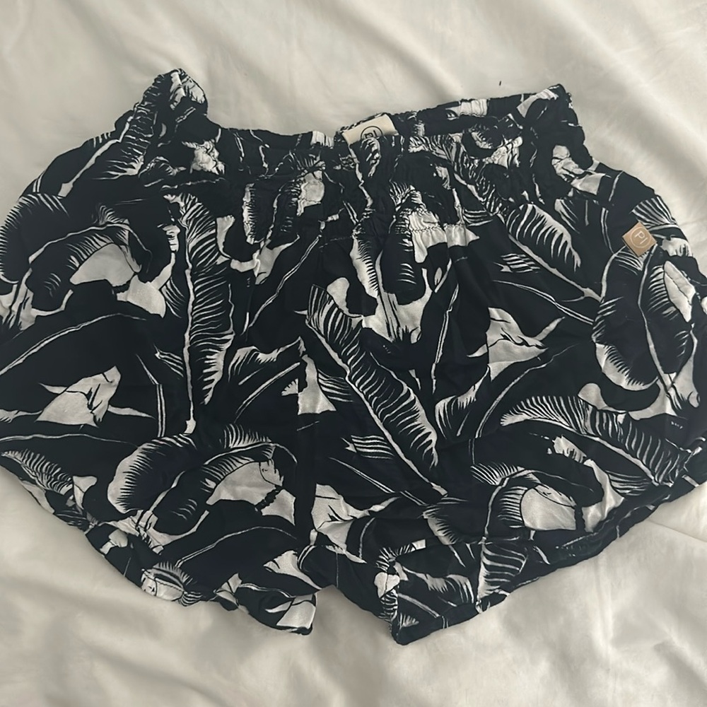 Piyoga -short